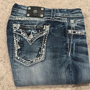 Women’s Miss Me Easy Fit Skinny Jean